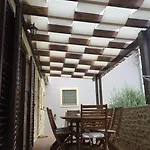 Kairos Apartman Zára