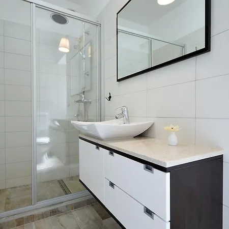 Kairos Apartman