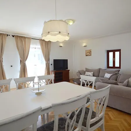 Kairos Apartman